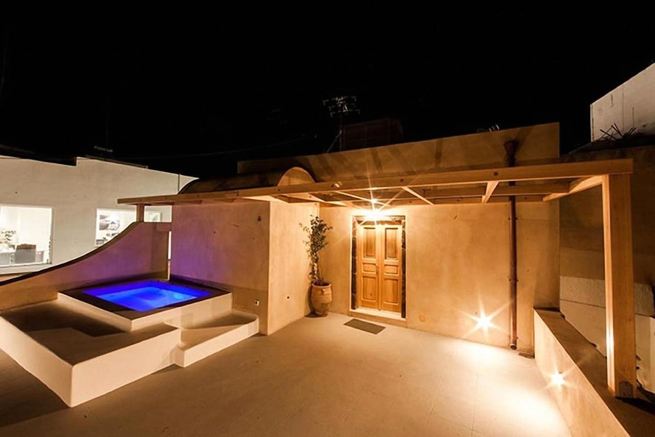Casasantantonio 18Th Century Luxury Mansion Apartment Fira  Exterior photo